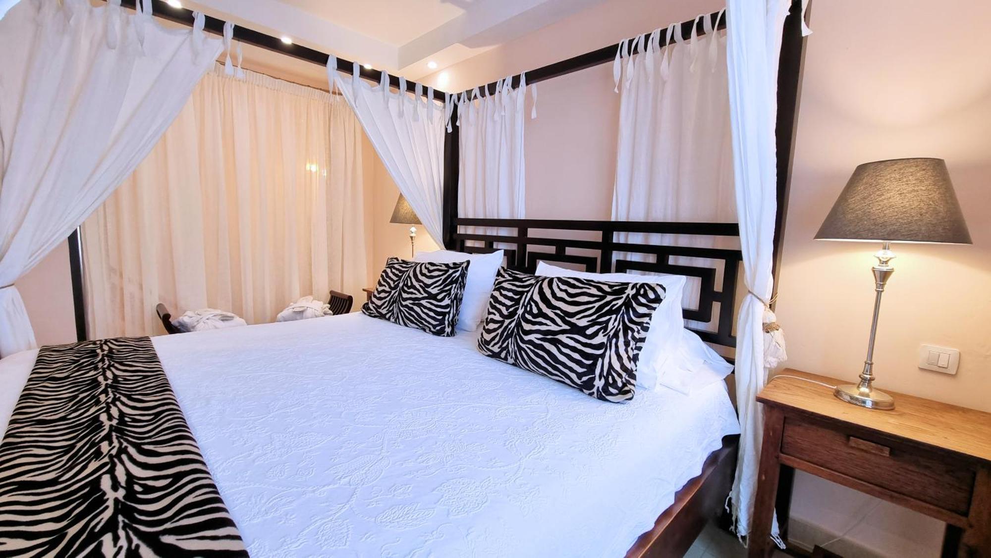 Evita Beach Suites Exclusivas Caleta de Sebo Exterior photo