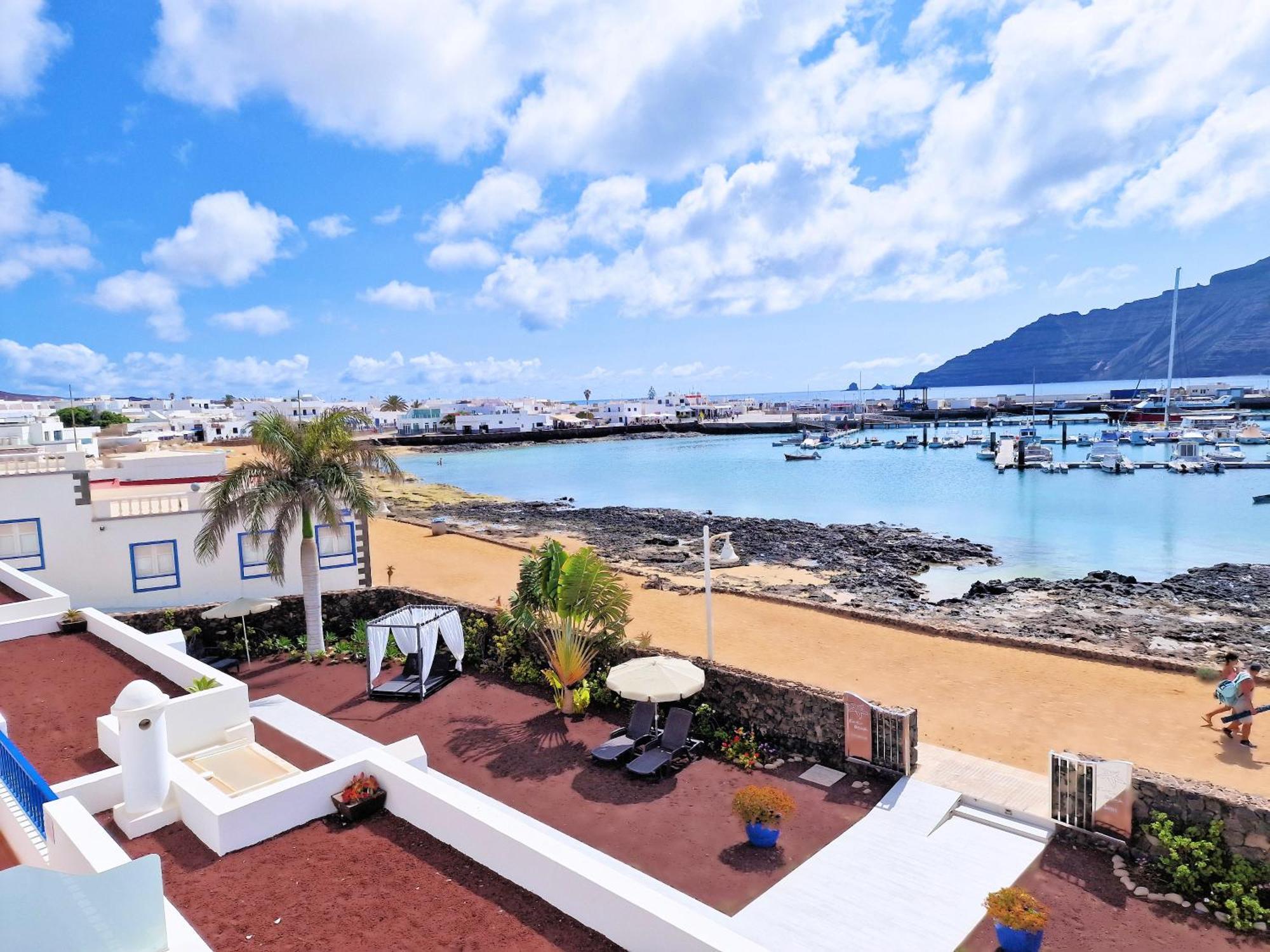 Evita Beach Suites Exclusivas Caleta de Sebo Exterior photo